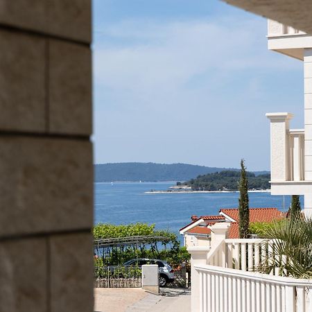 Apartments Wisibada Trogir Exterior photo