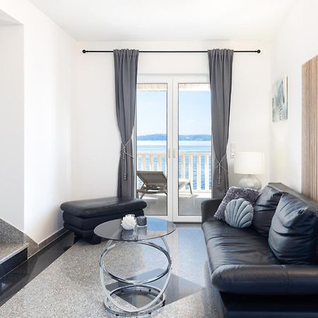 Apartments Wisibada Trogir Exterior photo