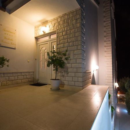 Apartments Wisibada Trogir Exterior photo