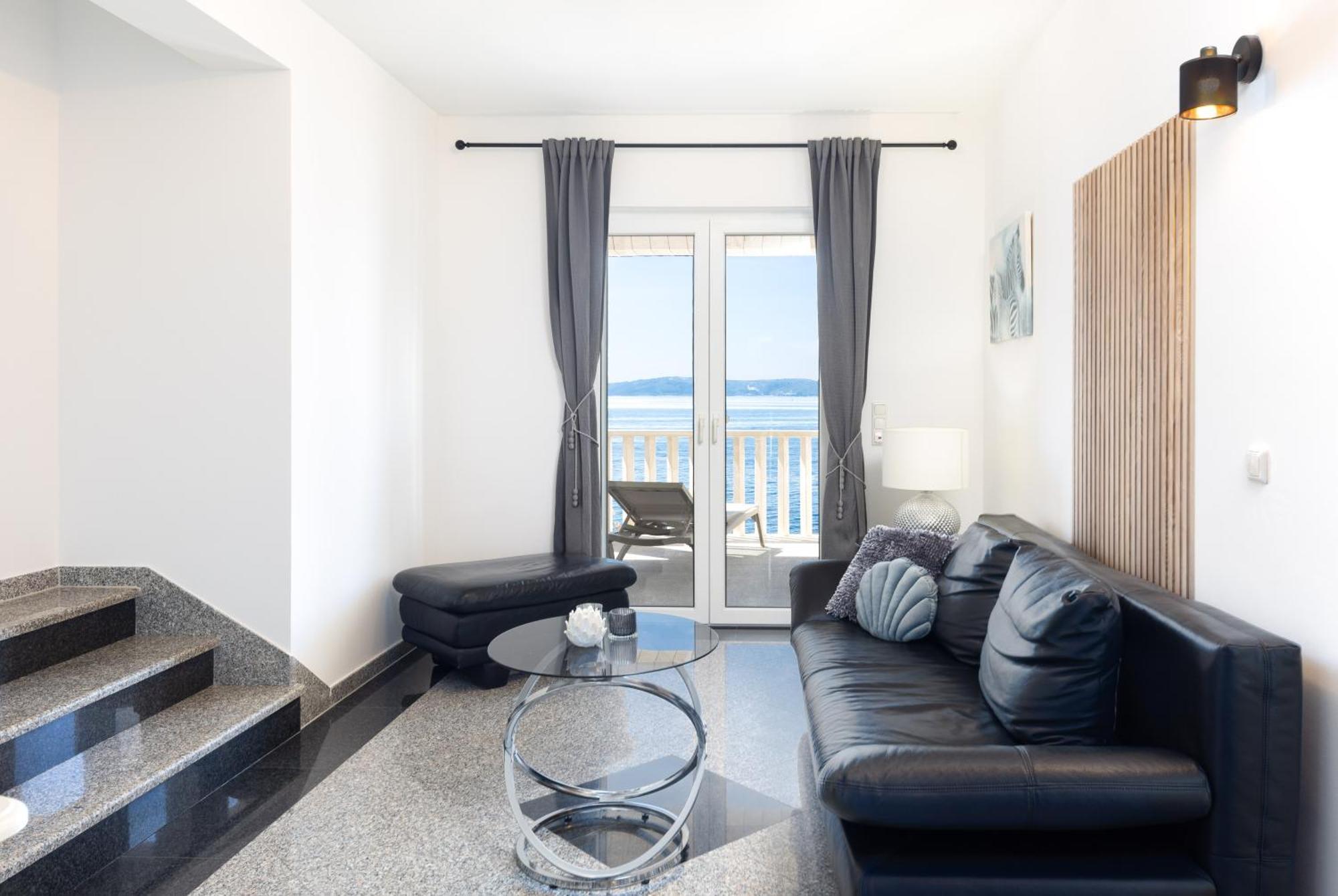 Apartments Wisibada Trogir Exterior photo