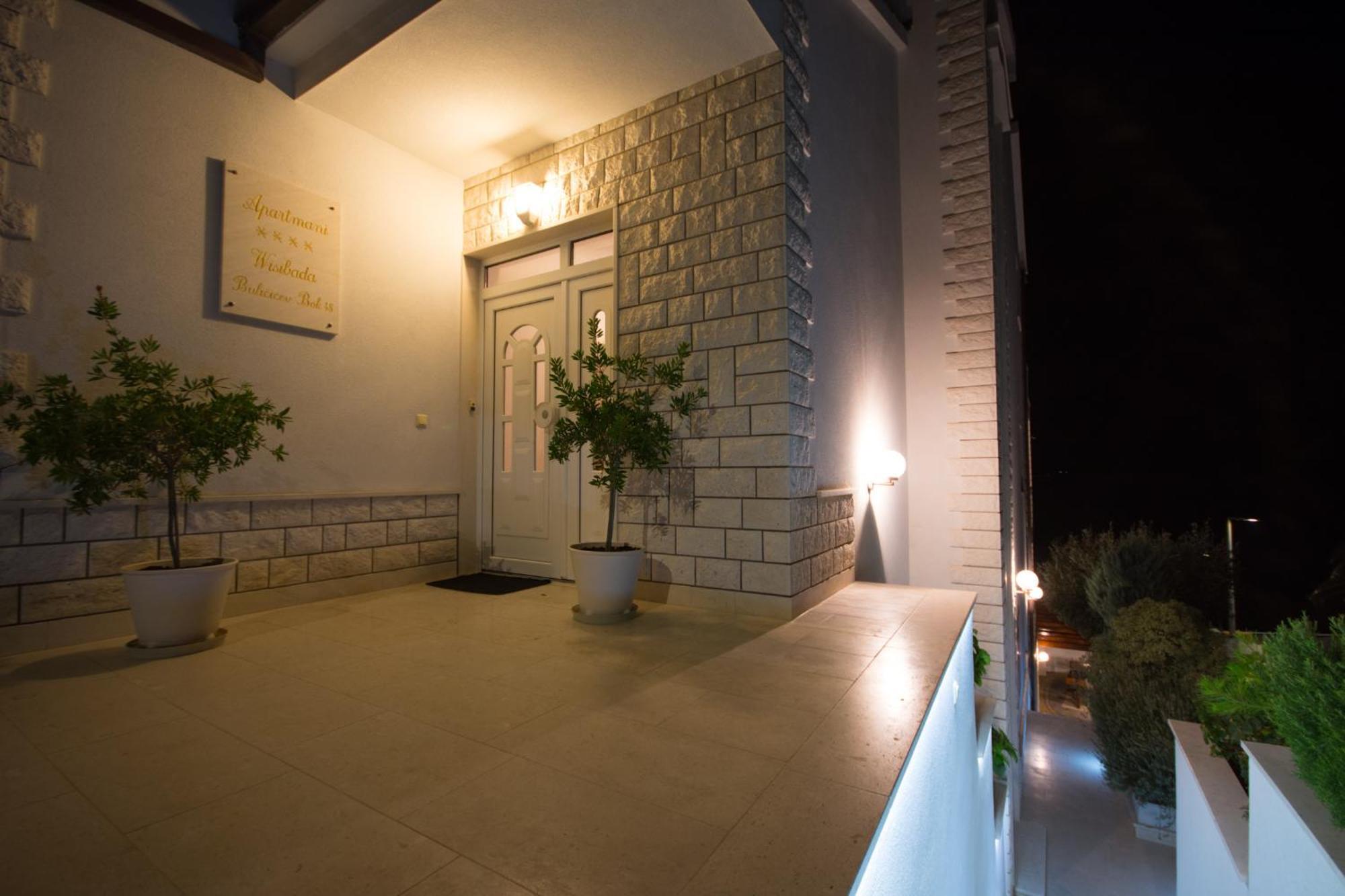 Apartments Wisibada Trogir Exterior photo