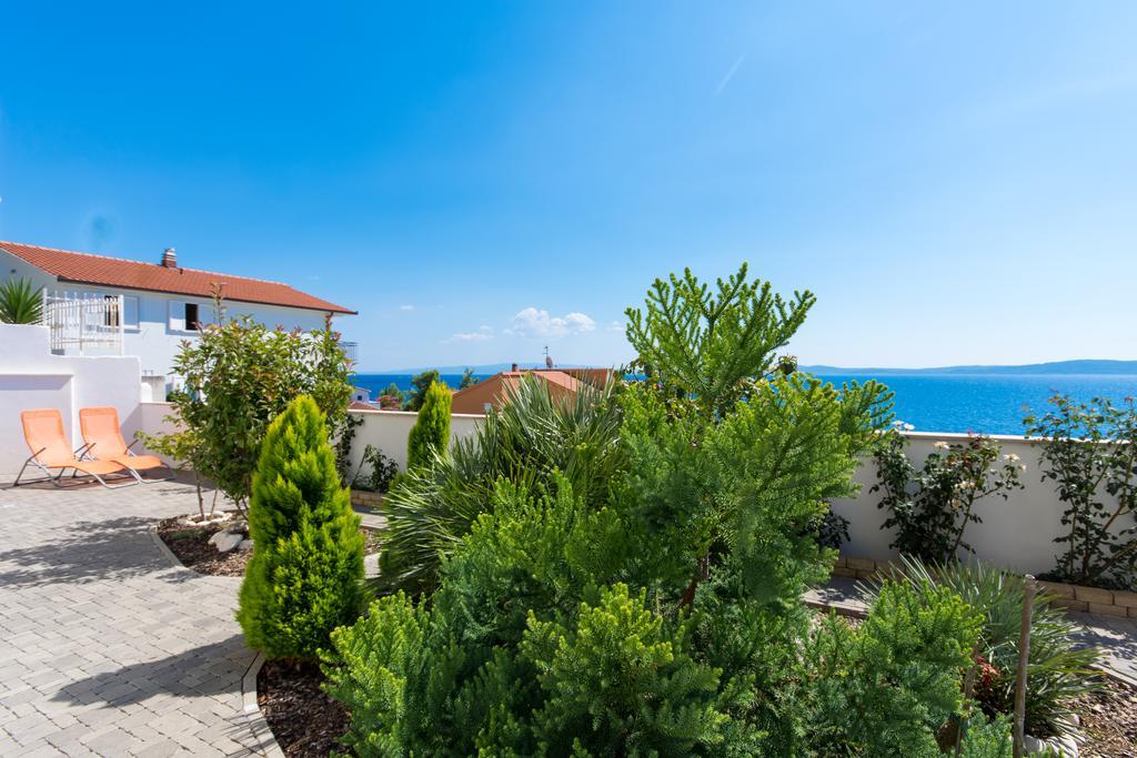 Apartments Wisibada Trogir Exterior photo